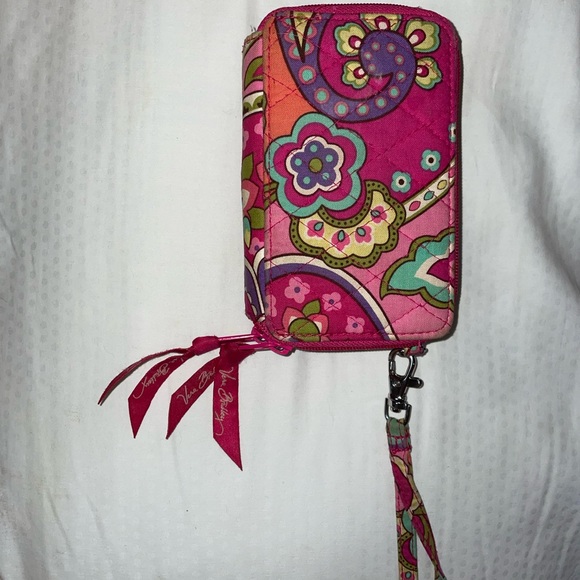 Vera Bradley Wristlet - Picture 1 of 6